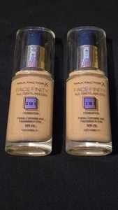 Base impecable todo el día MAX FACTOR Facefinity 3 en 1 30 ml SPF20 miel suave 77 - Imagen 1 de 2