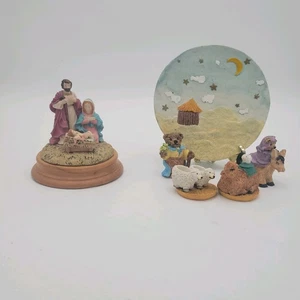 1995 Youngs Inc Mini Bear Nativity Set & House Of Loyd Nativity Music Box Lot - Picture 1 of 1