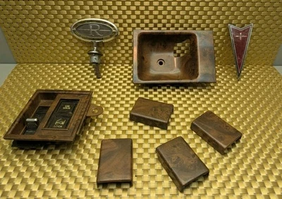 Riviera Hood Ornament 1989 -1993 Buick Riviera OEM plus assorted parts - Image 1 of 4