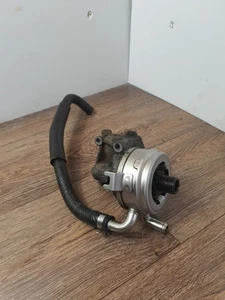Suzuki GSXR 600 SRAD 1996 - 2000 Oil Cooler - Picture 1 of 4