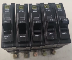 LOT OF 5  SQD QOB120 Square D Type QOB 1Pole 20A 120V BOLT ON White # - Picture 1 of 3