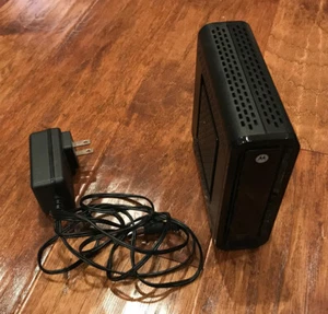 MOTOROLA Arris SurfBoard SB6121 DOCSIS 3.0 Cable Modem w/PowerCord @@Used - Picture 1 of 4