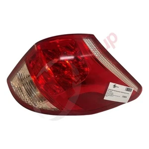 TOYOTA RAV4 MK3 06-09 RIGHT DRIVERS SIDE O/S REAR TAIL LIGHT TOYOTA RAV4 - Picture 1 of 11