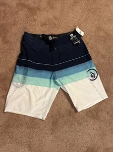 Volcom Men's Lido Liney Mod Tech 21” Boardshorts 30. NWT - Picture 1 of 6