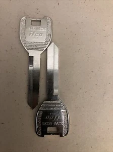 Vintage Mazda Discontinued MZ25 key blanks set of 2 keys - Picture 1 of 2