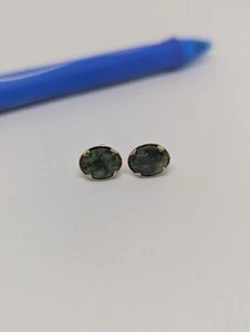 Vintage 14k YELLOW GOLD GENUINE JADE EARRINGS - Picture 1 of 3