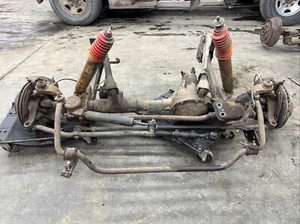 1984-1996 Jeep Cherokee XJ Front Axle Assembly OEM - Picture 1 of 16