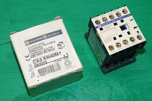 Telemecanique CA2KN40M7 - control relay - 220 Volts - Square D - Schneider Elect - Picture 1 of 7