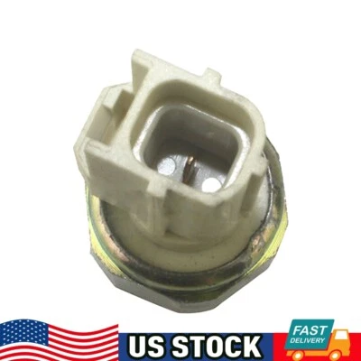 Engine Oil Pressure Sensor Compatible With Ford E-350/F-250 Super Duty 1999-2010 - Image 1 of 4