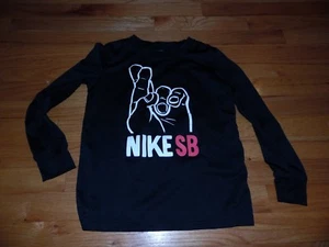 Youth NIKE SB shirt sz Sm Black Long SLeeve "fingers crossed" Skateboarding EXC - Picture 1 of 1