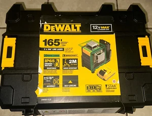 DEWALT DW0811LG 2 X 360 GREEN LINE LASER - Picture 1 of 1
