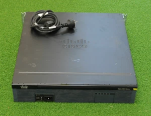 Cisco CISCO2921-HSEC+/K9 Integrated Service Router ISM-VPN-29 Hseck9 License HSS - Foto 1 di 2