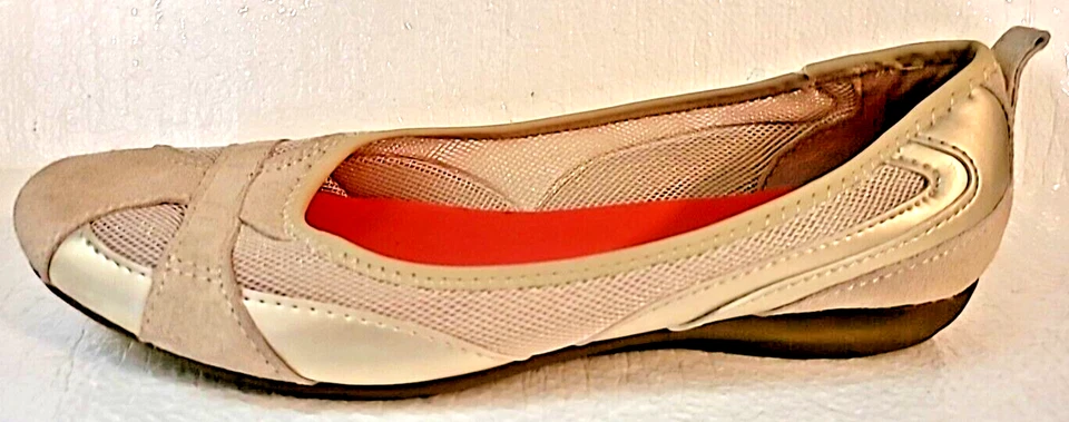 Faded Glory Flats Women's 8 Beige Slip On Champagne Perforated Casual Comfort - Image 1 of 4