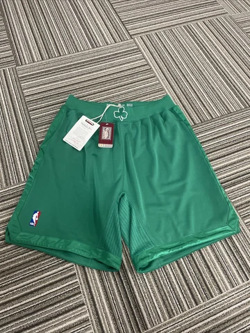 NEW MITCHELL AND NESS CHRISTMAS DAY AUTHENTIC SHORTS LARGE Cover
