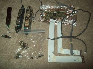 LG 42" 42LK520 TV Lautsprecher IR Receiver Tasten Schrauben - Bild 1 von 1