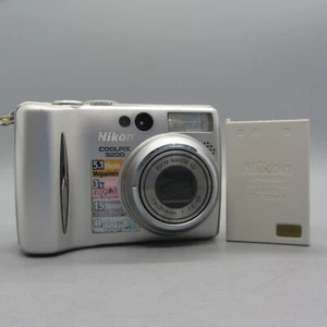 Nikon Digital Camera Coolpix 5200 5.1MP Silver Tested *Read* - Picture 1 of 9