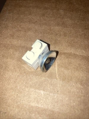 LEGO Mindstorms Ladrillo de Luz Eléctrico con Reflectores de Luz Cromados  Foto 1 de 4