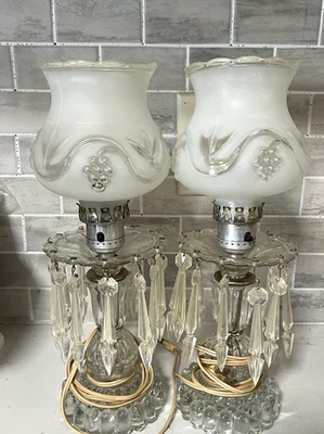 Vintage Boudoir Mantle Luster Table Lamp Pair Glass Base Electric Leviton - Image 1 of 4