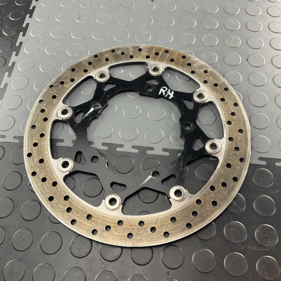 2023-2024 SUZUKI GSX800 R GSX8S Right DISC, FRONT BRAKE 59210-44G11 - Image 1 of 4