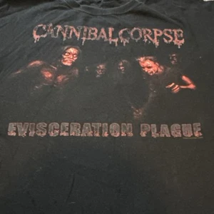 2010 Cannibal Corpse Evisceration Plague US Tour Shirt - Picture 1 of 3