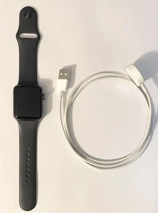 Apple Watch Series 3 GPS WR-50M 42MM 8g Aluminiowa obudowa 10N-X Szkło S/M 42mm Czarna - Zdjęcie 1 z 6