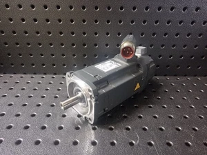 Servomotor sincronizado Siemens Simotics S 1FK7 032-2AK71-1RG1 (1FK7032-2AK71-1RG1) - Imagen 1 de 5