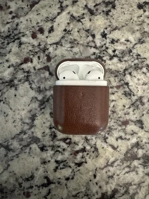Apple AirPods Foto 1 de 4