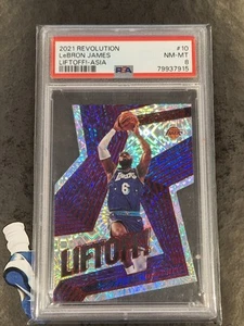 2021-22 Panini Revolution Lebron James Liftoff Asia PSA8 LA Lakers - Bild 1 von 1