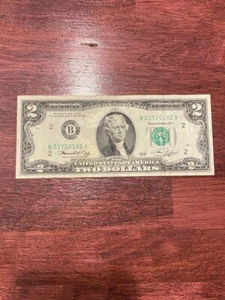 1976 $2 Two Dollar Bill US Note B03710182A - Picture 1 of 2