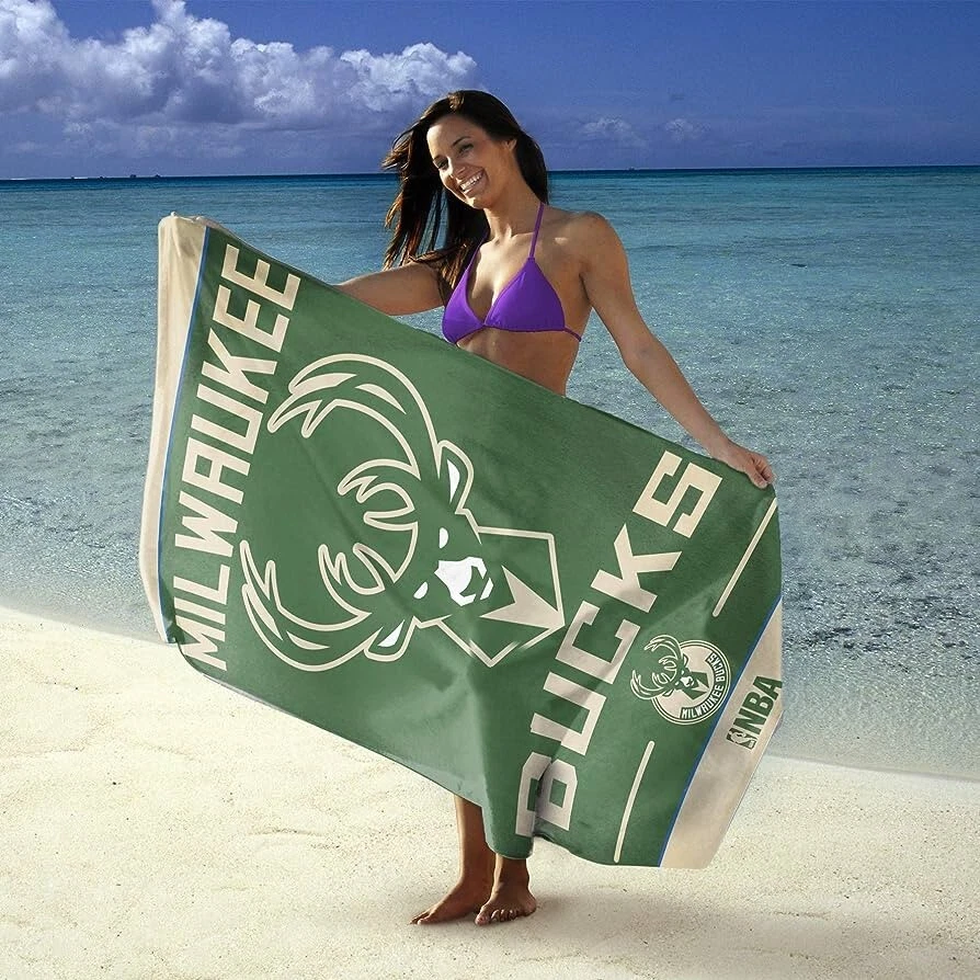 Toalla de playa vertical NBA Milwaukee Bucks logotipo centro 30" por 60" por WinCraft Foto 1 de 1