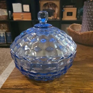 Vtg Indiana Glass Cubist Whitehall Light Blue Candy Dish w/ Lid no chips - Picture 1 of 9