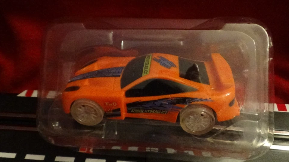 Hidráulica Araña Naranja Spin Drive escala 1:43 NOS, ruedas iluminadas (LISTO PARA CARRERAS) Foto 1 de 4