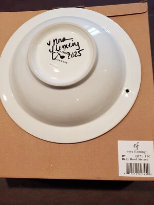 FIRMADO A MANO Nora Fleming D9 BABY BOWL - rayas de alfiler - rayas - nuevo Foto 1 de 3