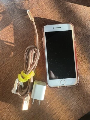 Apple iPhone 7 - 32GB - Rose Gold (Unlocked) A1660 (CDMA + GSM) - Image 1 of 4