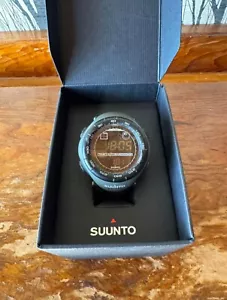 SUUNTO Vector Military Foliage Green Used - Picture 1 of 13