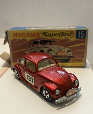 Matchbox Superfast, Nº 15, Volkswagen 1500 Sedán 1968 en Caja Original Foto 1 de 4