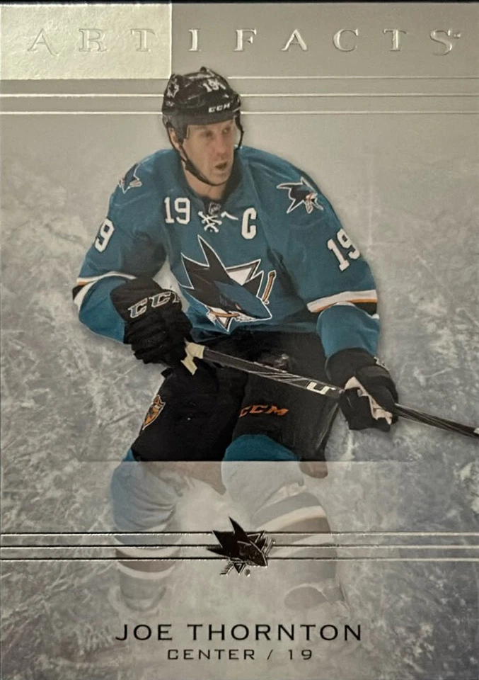 2014 Upper Deck Artifacts #16 Joe Thornton Gold Spectrum - Image 1 of 1