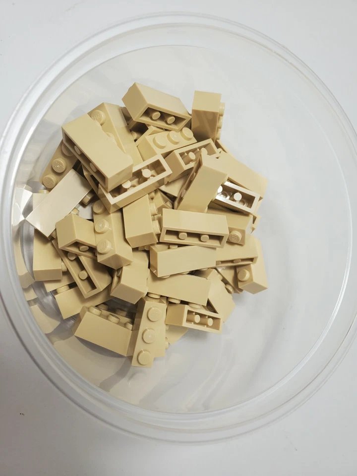 LEGO Parts 3622 Tan Brick 1 x 3 - Lot of 8 - New 4162465 - Image 1 of 1