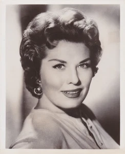 1959 Pressefoto Schauspielerin Jean Willes spielt Belle Starr in der TV-Show "Maverick" - Bild 1 von 2
