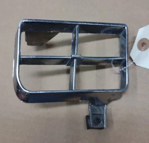 1976-78 Pontiac Firebird RH Marker Light/ Turn Signal OEM Chrome Bezel pre-owned - Picture 1 of 10