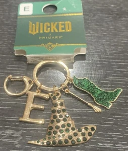 Wicked Movie Keychain E Elphaba Initial Wicked Primark - Picture 1 of 3