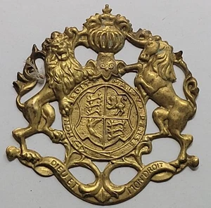Stamped Metal Honi Soit Qui Mal Y Pense Crest Decoration Crafts - United Kingdom - Picture 1 of 2