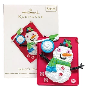 ADORNO DE TRATAMIENTO SANTAS HALLMARK KEEPAKE -- 2012 - Imagen 1 de 2