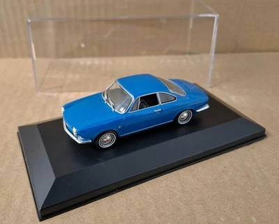 Simca 1000 Coupé Bertone 1966 1/43 IXO Vetrina Box - Immagine 1 di 3
