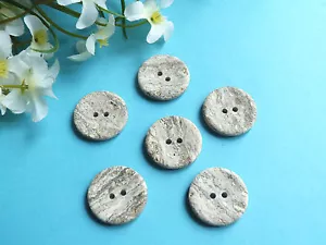 1391 Beautiful Sea Pebble Buttons Lot Of 6 Vintage Buttons - Picture 1 of 3