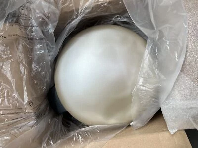 Brabantia 114380 New Icon Treteimer, Edelstahl, gold, 30 x 34 x 67,5 cm, 30 l - Bild 1 von 4