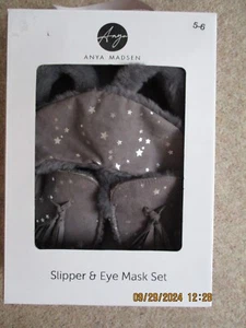 Grey Moccasin slippers & Eye Mask Set BNIB - Picture 1 of 5
