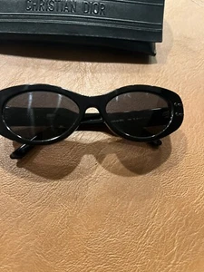 Dior Sunglasses B8U Authentic Original - Picture 1 of 7
