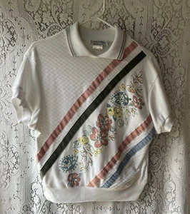 Women's Vintage 80s Land N Sea Floral Textured Shirt Cropped Hem Small - Picture 1 of 7