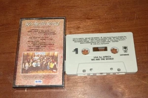 USA for Africa "We are the World" (Cassette Tape, 1985) Warner Bros Recordings - Picture 1 of 2